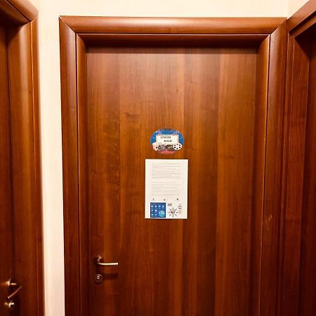 都灵 Casa Friends Lingotto Ospedali Metro Spezia酒店 外观 照片